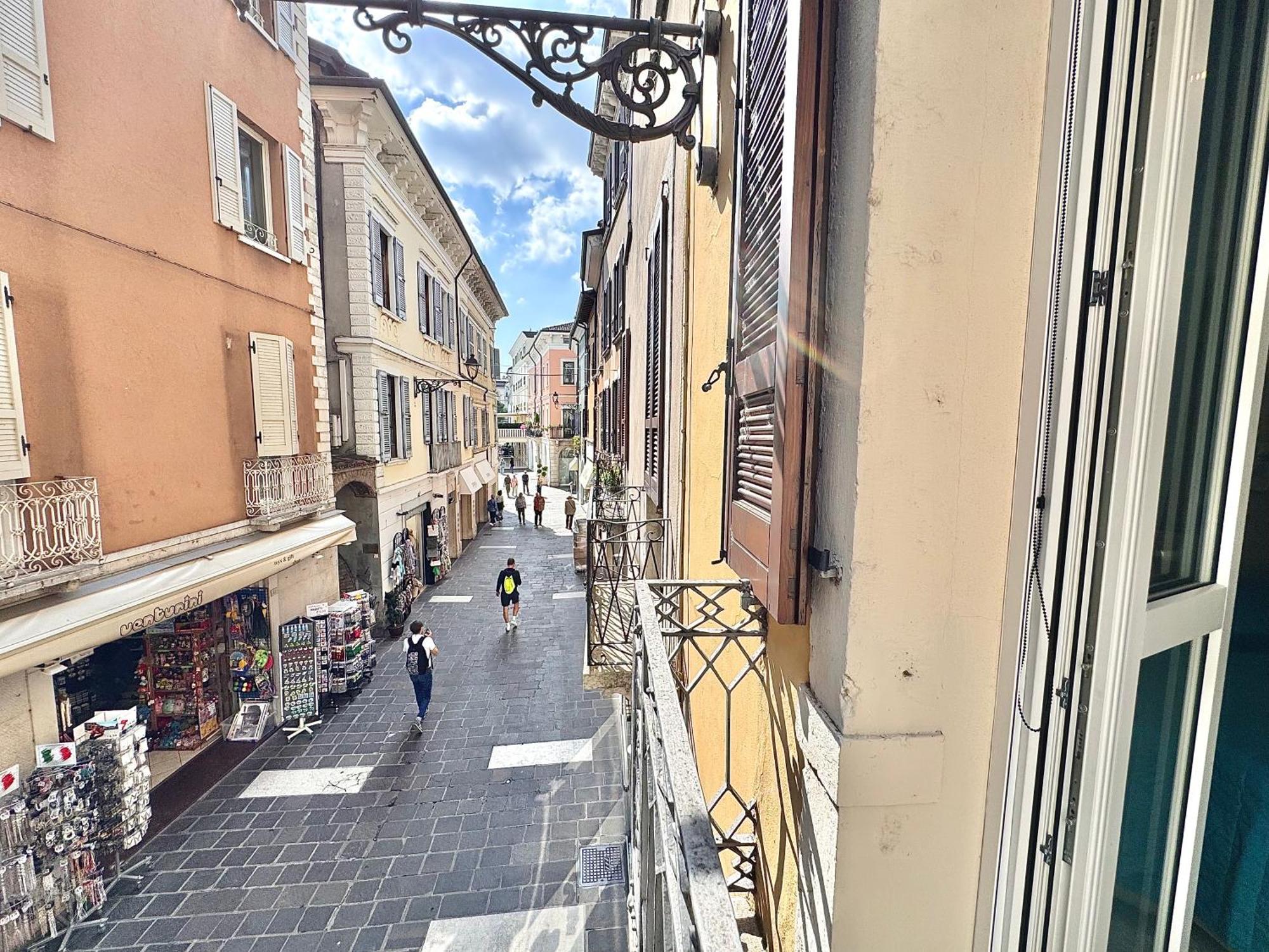 Casa La Margherita Desenzano del Garda Dış mekan fotoğraf